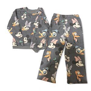 Unisex size 6 two piece cartoon